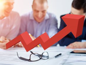 6月制造業(yè)PMI罕見逆勢而上不降反升